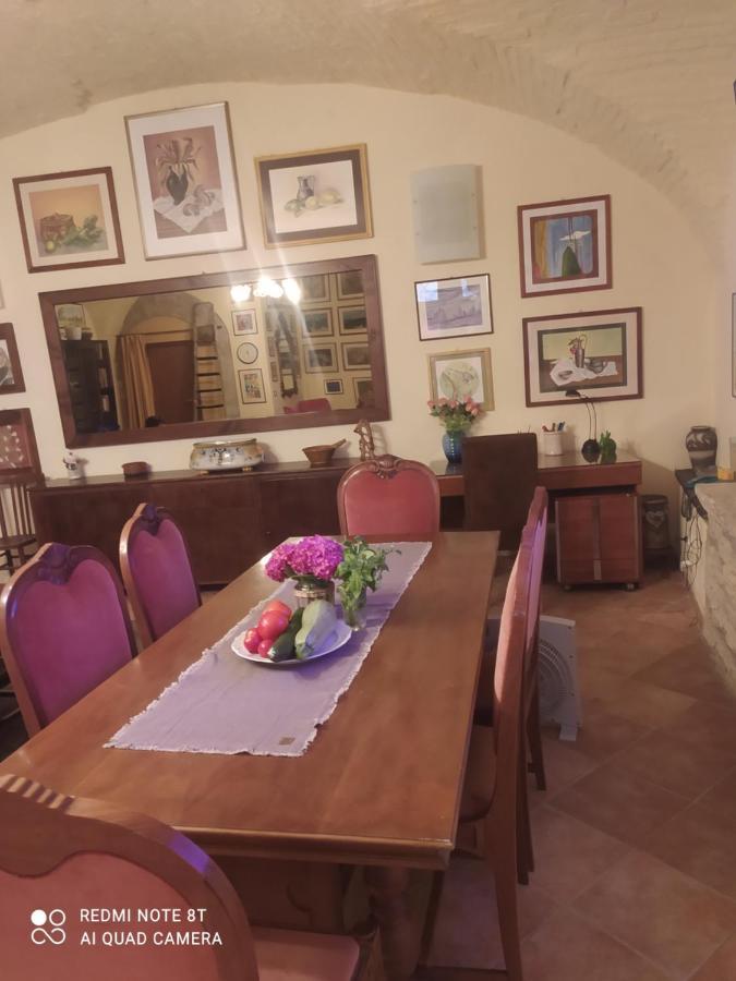 Casa Vacanza Todi Antica Eksteriør billede